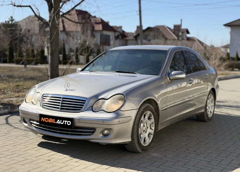 Mercedes C200
