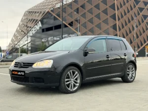 Volkswagen Golf 2005 – NobilAuto