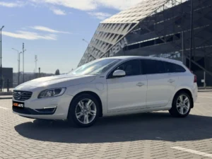 Volvo V60 2016 – NobilAuto