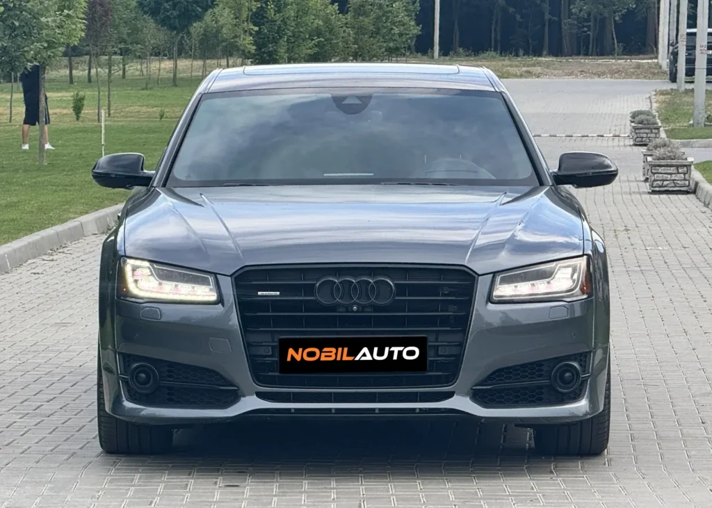 AUDI A8