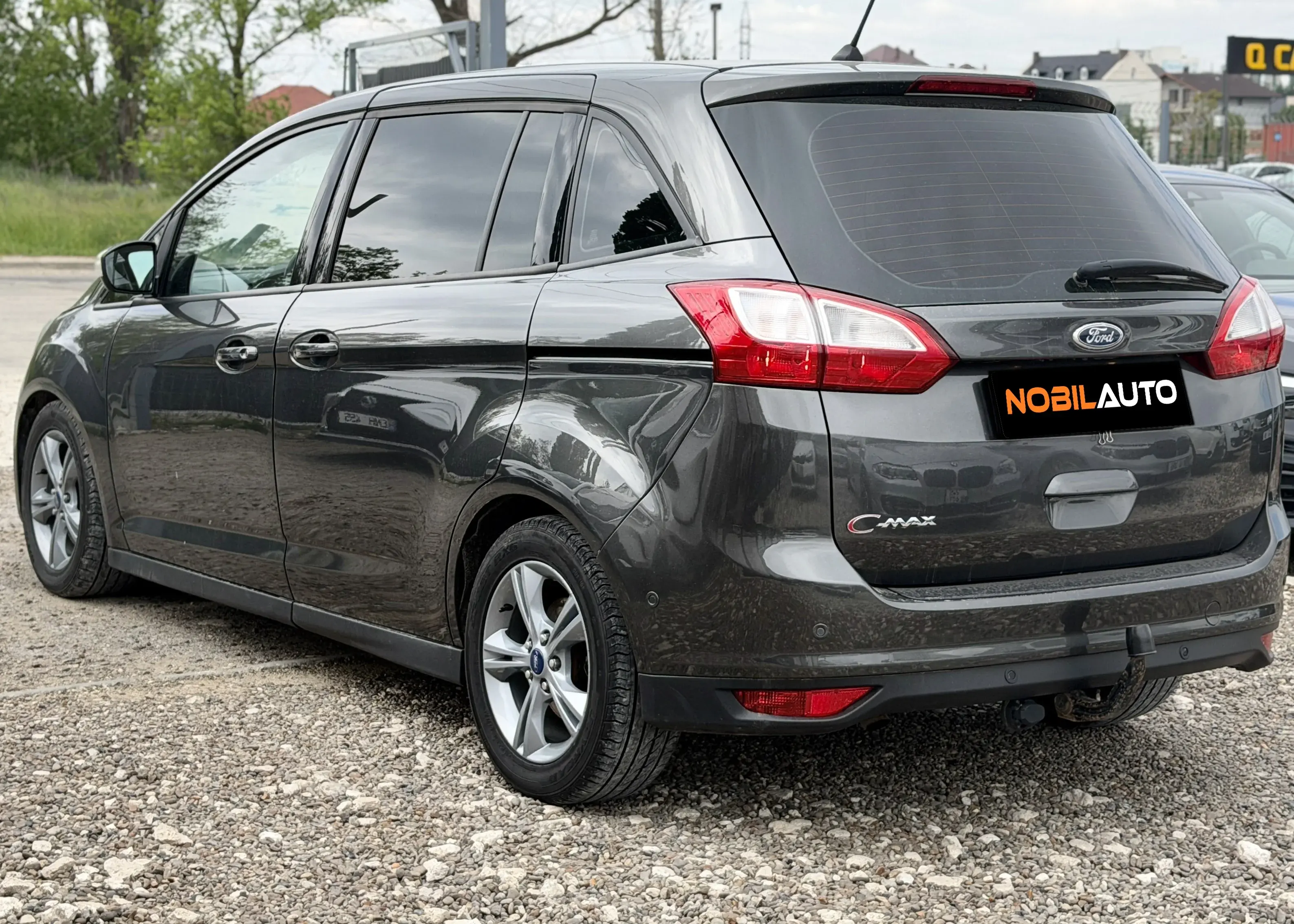 Ford C-max