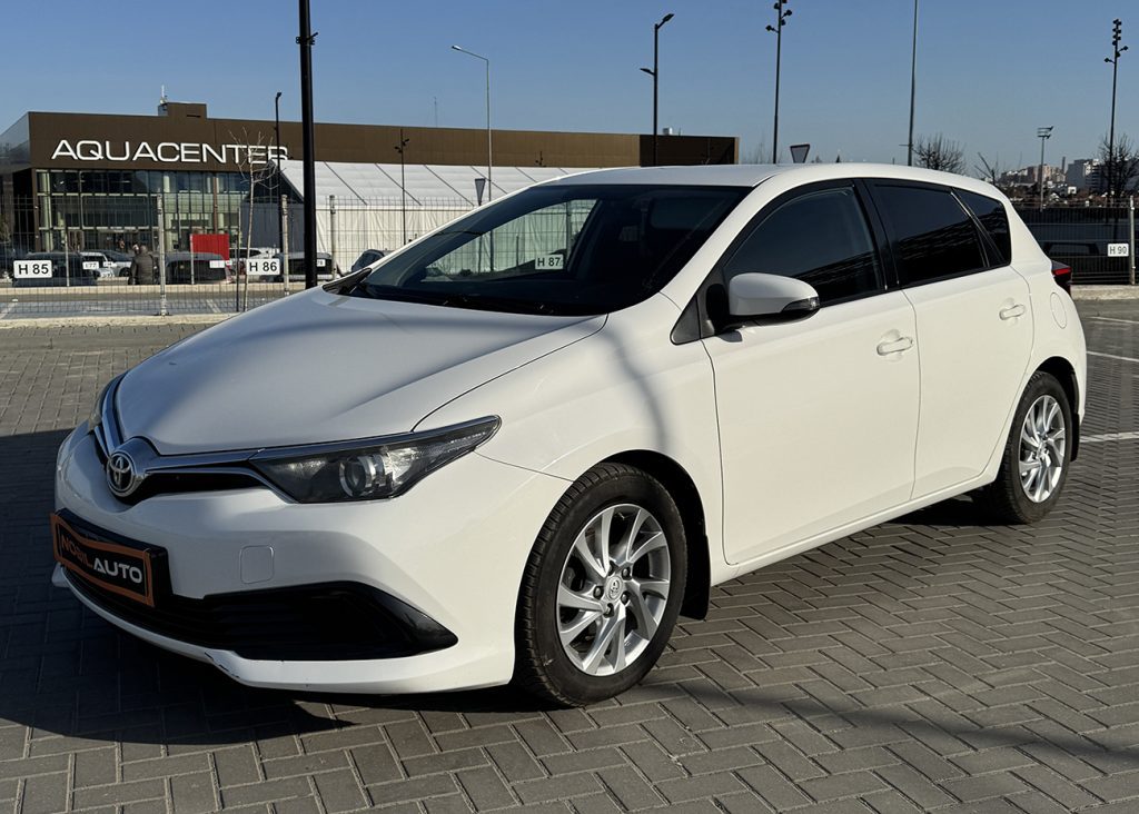 Toyota Auris