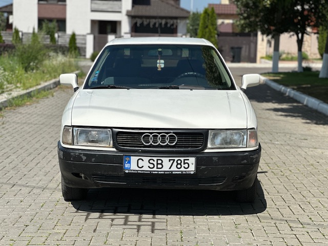 Audi 80