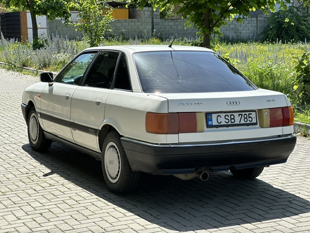 Audi 80