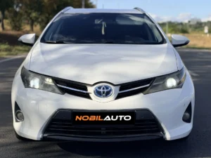 Toyota Auris Toyota Auris