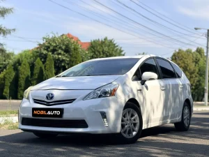 Toyota Prius +