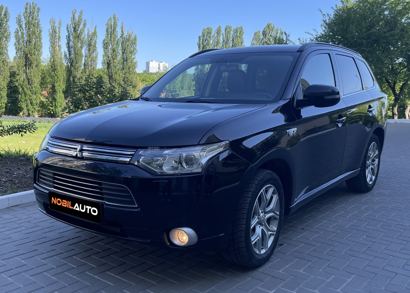 Mitsubishi Outlender